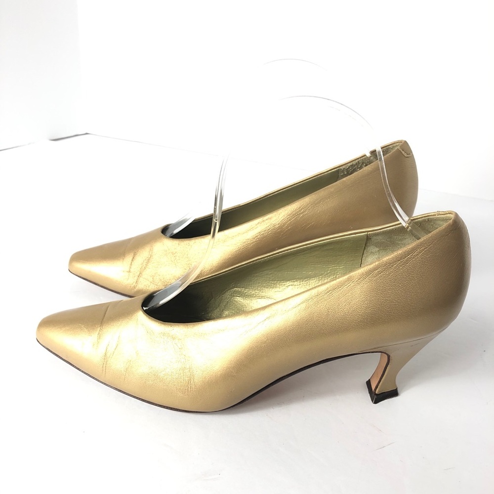 Via Spiga Made in Italy Wedding Heel Golden Shoe. Size 7.5. Classy and Rare
